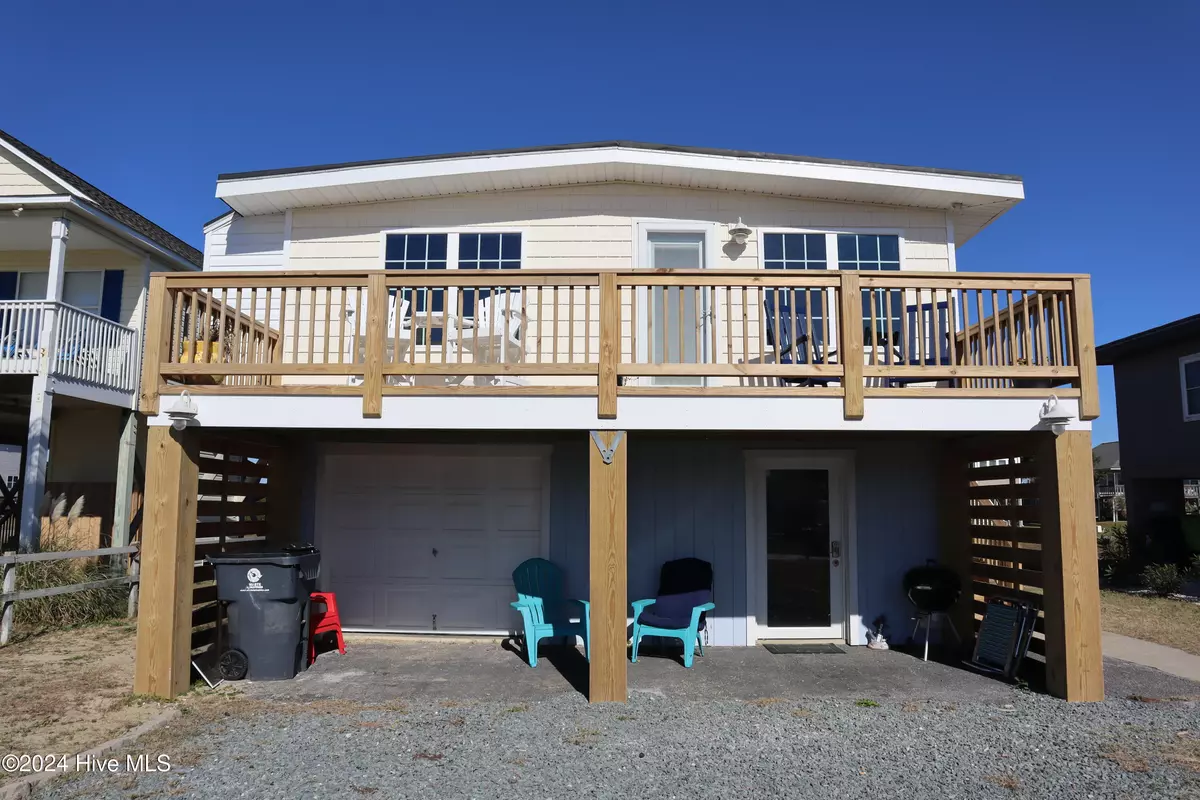 Oak Island, NC 28465,1026 W Beach DR