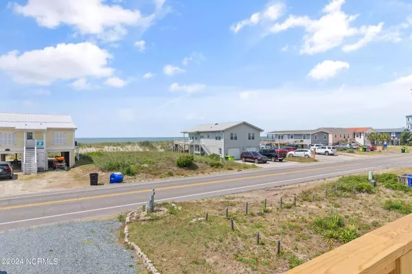 Oak Island, NC 28465,1026 W Beach DR