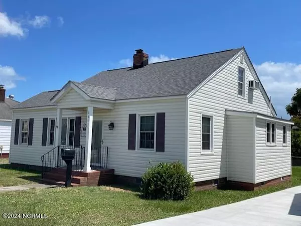 Morehead City, NC 28557,1605 Evans Street