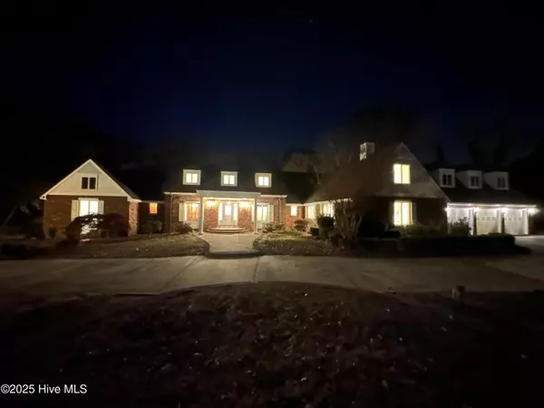 443 Dogwood TRL, Goldsboro, NC 27534