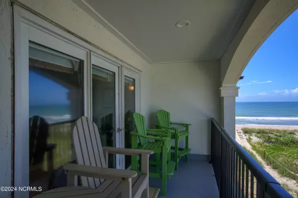 North Topsail Beach, NC 28460,790 New River Inlet RD #Unit 220a