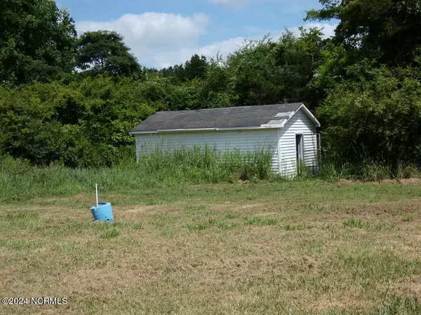 Williamston, NC 27892,1948 Poplar Point RD