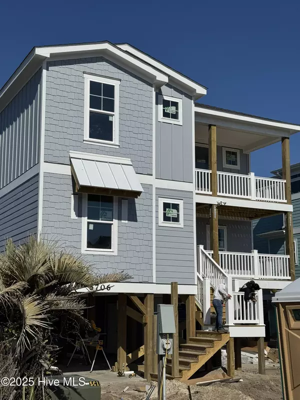 Oak Island, NC 28465,5706 W Dolphin DR