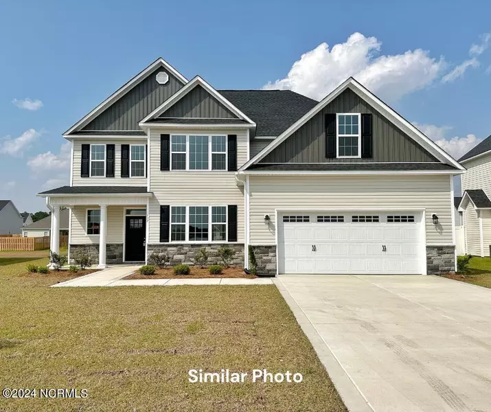 576 Appalachian TRL S, Jacksonville, NC 28546