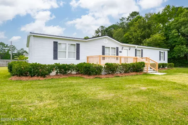 103 Johnathan CT, Beaufort, NC 28516