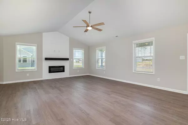 Princeton, NC 27569,104 Burnello CT
