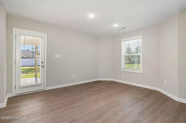Princeton, NC 27569,104 Burnello CT