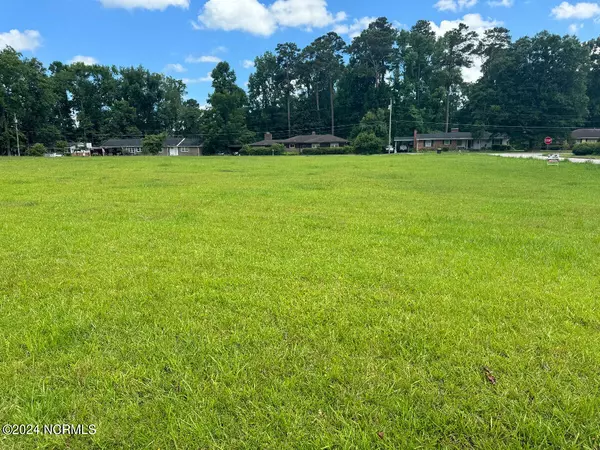 Whiteville, NC 28472,504 Bob White LN