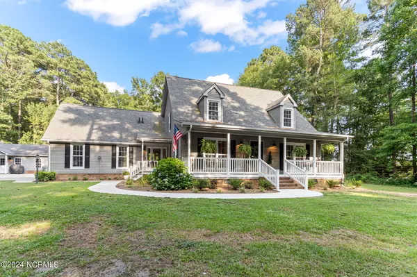 2572 Dogwood LN, Kinston, NC 28504