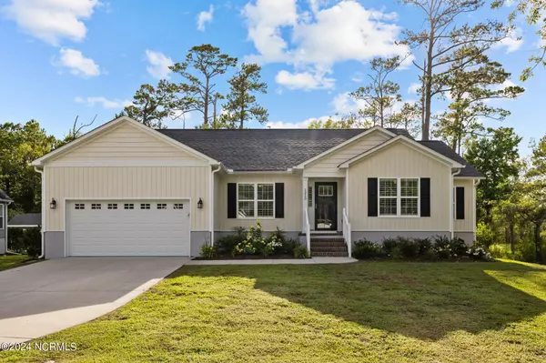 1215 Strange Court, Morehead City, NC 28557