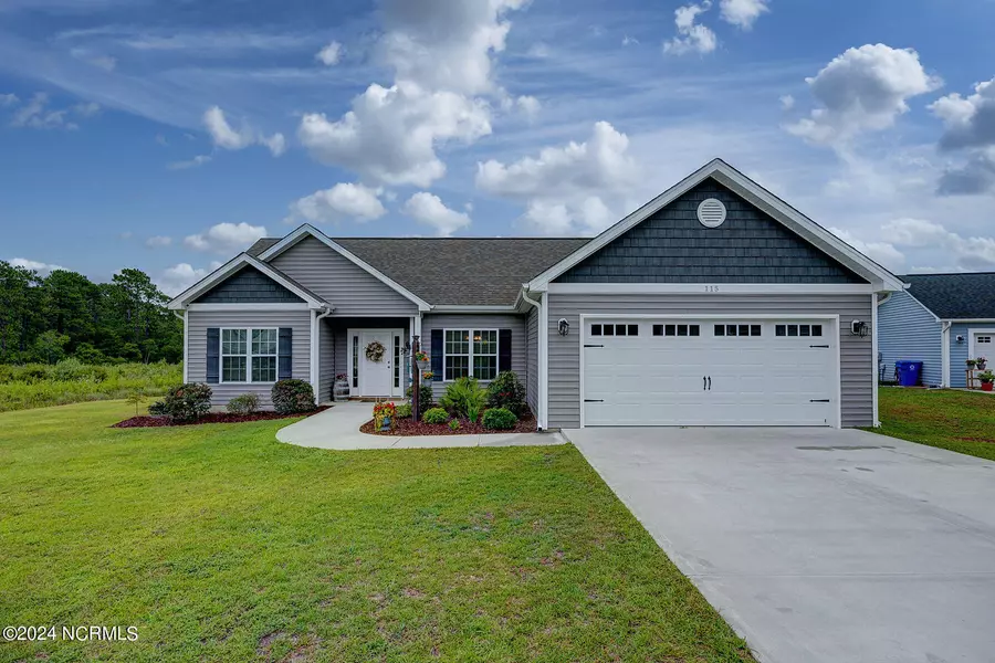 115 Sages Ridge Drive, Holly Ridge, NC 28445