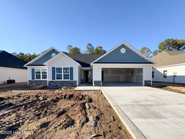 507 Pebble Shore DR, Sneads Ferry, NC 28460