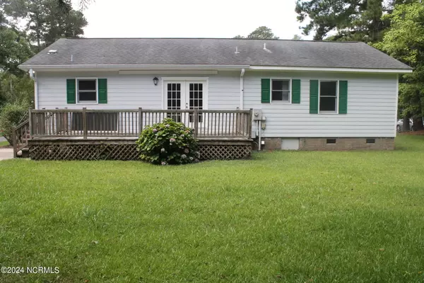 Whiteville, NC 28472,520 Sunset TER