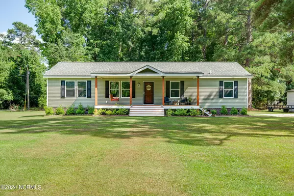 463 Stallings RD, Teachey, NC 28464