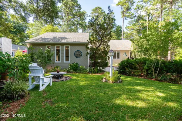 Pine Knoll Shores, NC 28512,263 Oakleaf DR