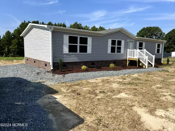 2159 Pleasant Union RD, Roseboro, NC 28382