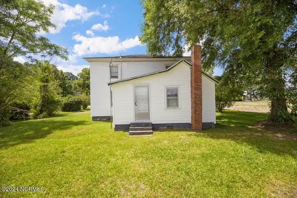 Belvidere, NC 27919,327 Bay Branch RD