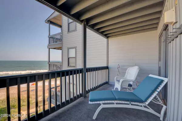 North Topsail Beach, NC 28460,1896 New River Inlet RD #1312