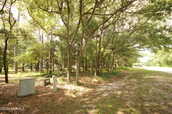 Southport, NC 28461,6108 Harbor Oaks Drive