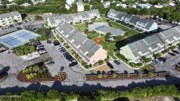 9201 Coast Guard RD #I212, Emerald Isle, NC 28594