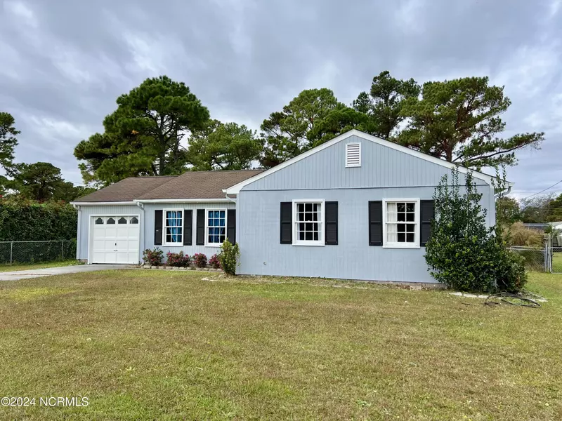 1258 Hibbs RD, Newport, NC 28570