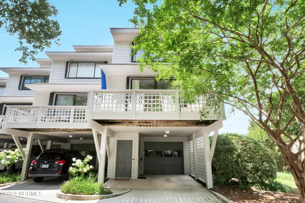 30 W Lookout Harbor WAY #Unit 30,  Wrightsville Beach,  NC 28480