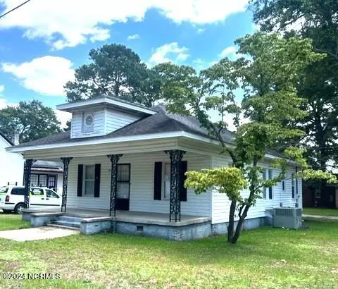 109 W Vail ST, Pikeville, NC 27863