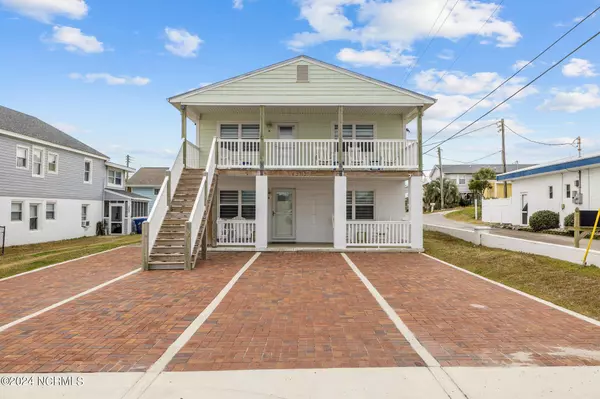 Atlantic Beach, NC 28512,305 Money Island DR