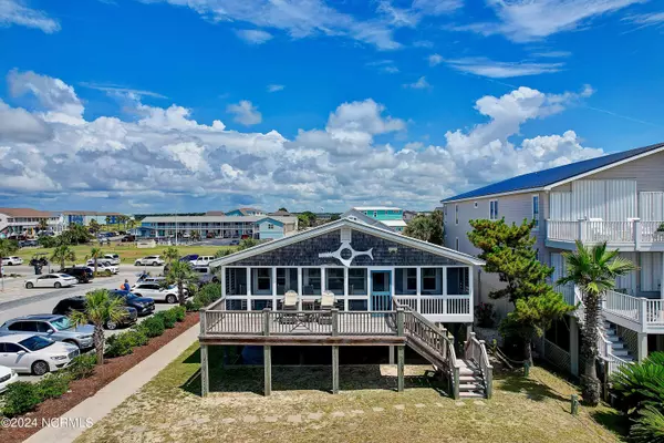 Sunset Beach, NC 28468,102 E Main ST