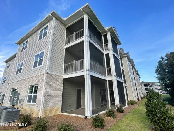 395 S Crow Creek Dr #1703, Calabash, NC 28467