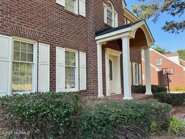 Rocky Mount, NC 27803,109 Charleston CT