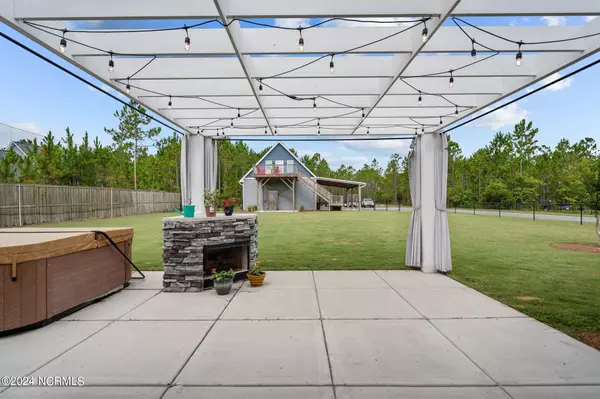 Hampstead, NC 28443,2463 Hoover RD