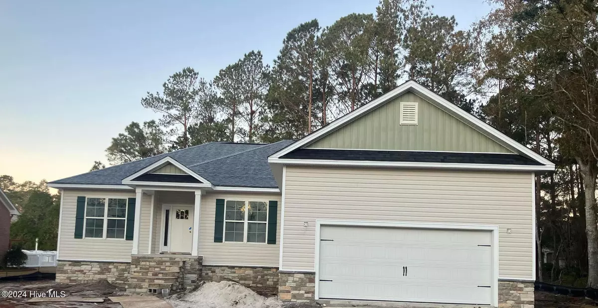 New Bern, NC 28560,915 Sea Holly CT