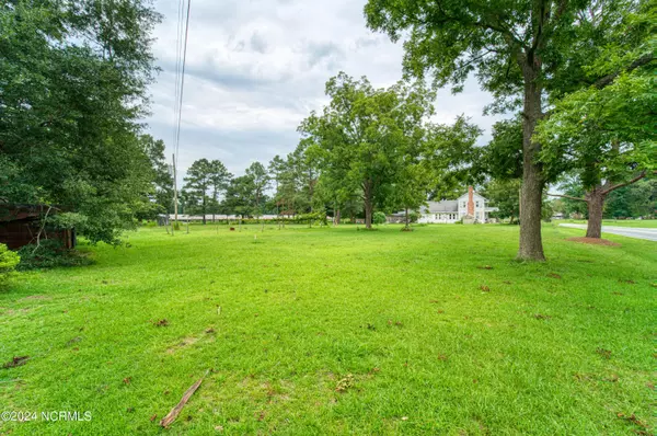 Beulaville, NC 28518,567 Cedar Fork Church RD