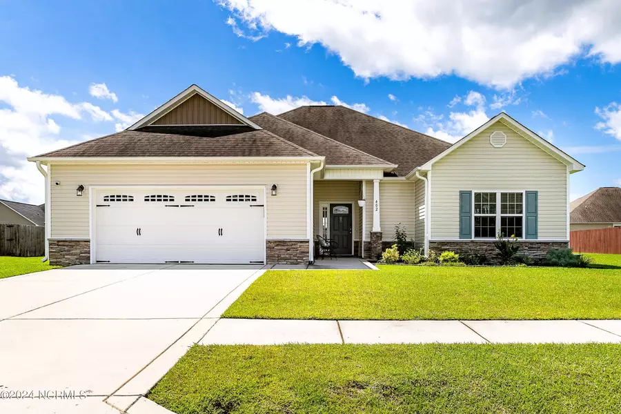 402 Pewter CT, Jacksonville, NC 28546