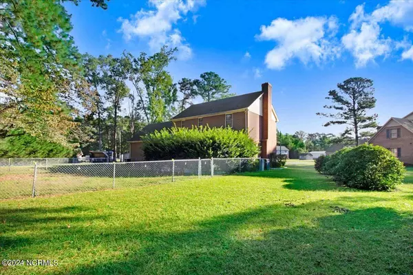 Kinston, NC 28504,2204 Acorn CIR