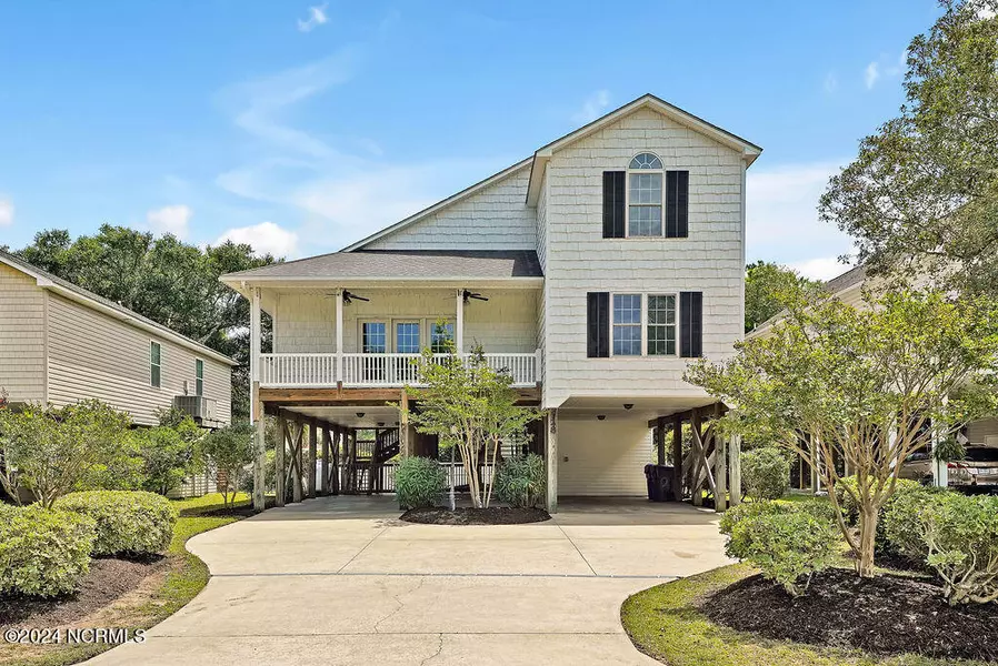 128 NE 2nd ST, Oak Island, NC 28465