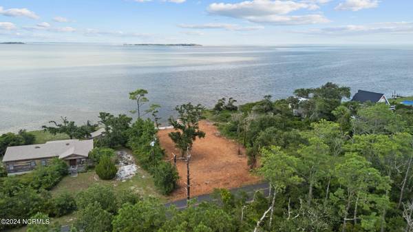 349 Lola RD, Cedar Island, NC 28520