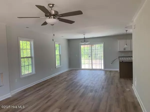 Jacksonville, NC 28540,310 Gate Stone LN