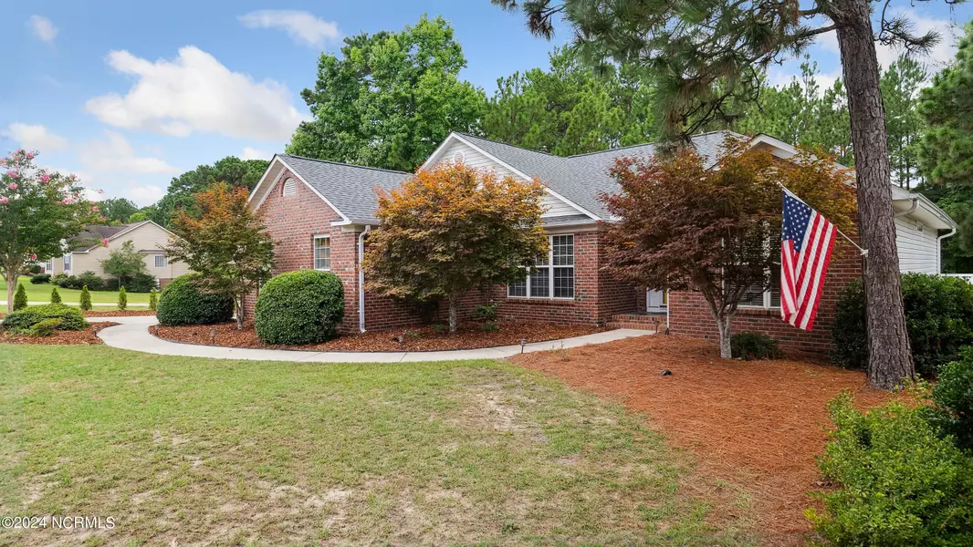 285 Queens Cove WAY, Whispering Pines, NC 28327