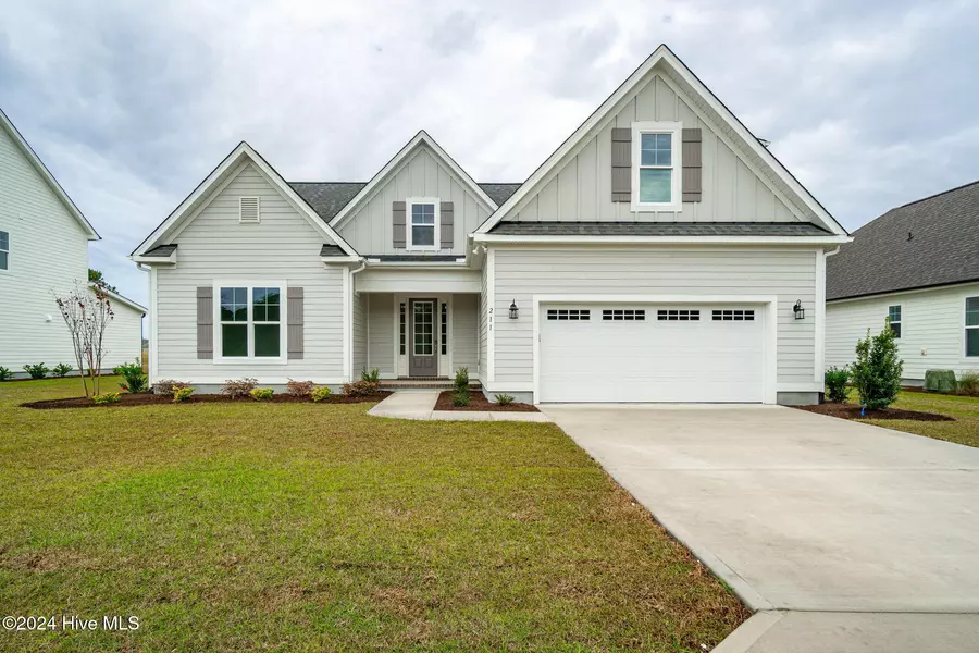 211 Windswept LN, Beaufort, NC 28516