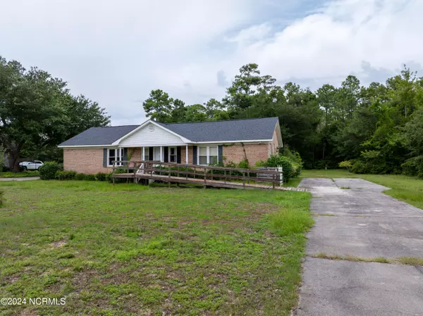 Hampstead, NC 28443,109 Inlet CT