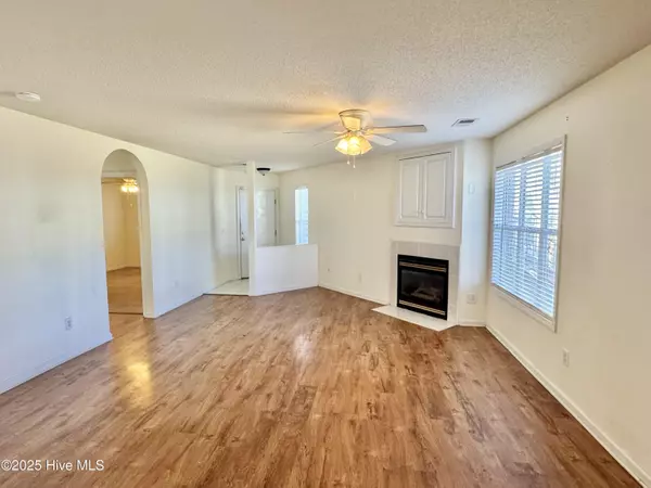 Wilmington, NC 28412,4140 Breezewood DR #103