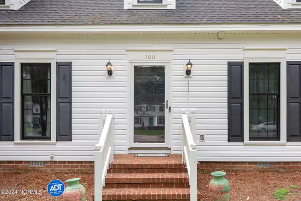 Rocky Mount, NC 27803,100 Gloucester CT