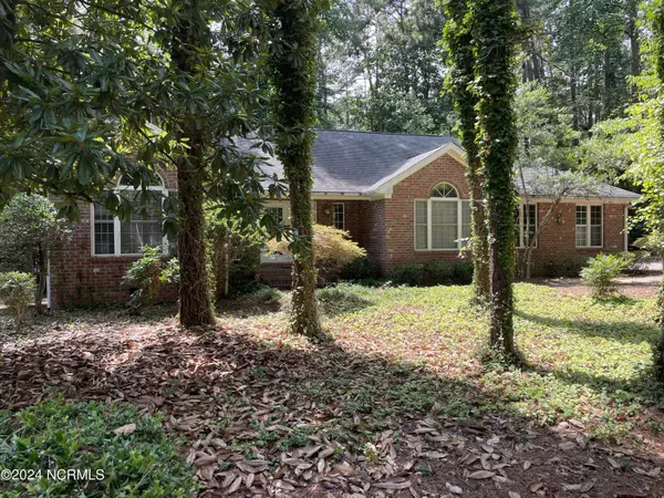 Pinehurst, NC 28374,7 Cedar LN