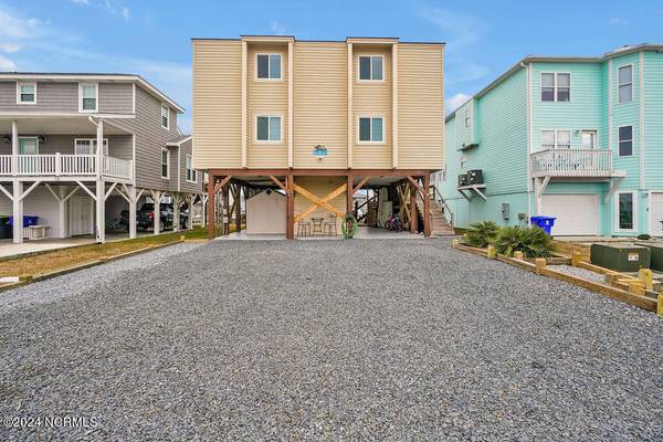 56 Wilmington ST, Ocean Isle Beach, NC 28469