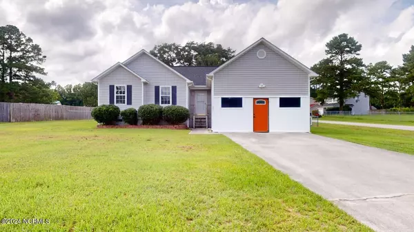 183 Core RD, Richlands, NC 28574