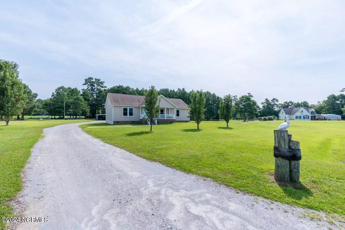 Hubert, NC 28539,116 Patsy LN