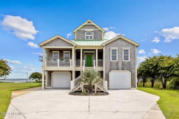 Newport, NC 28570,418 Island View Drive