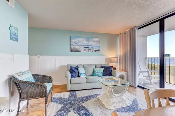 Carolina Beach, NC 28428,1615 Lake Park BLVD S #Unit 207